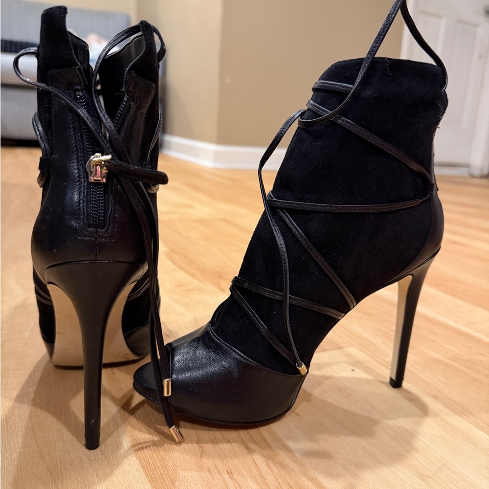 Guess Black Peep-Toe Heeled Ayana Boots